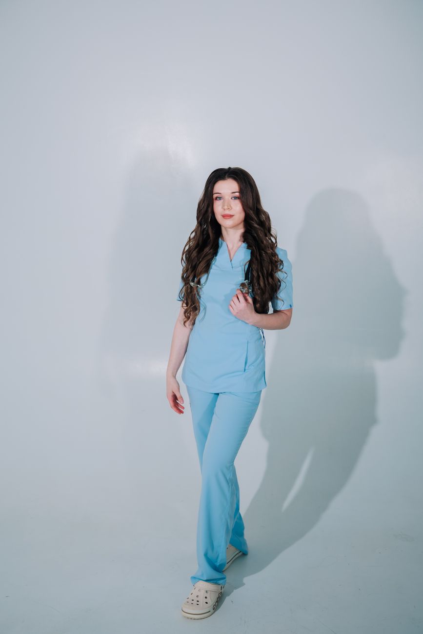 What to wear under scrubs (that doesn't show through)