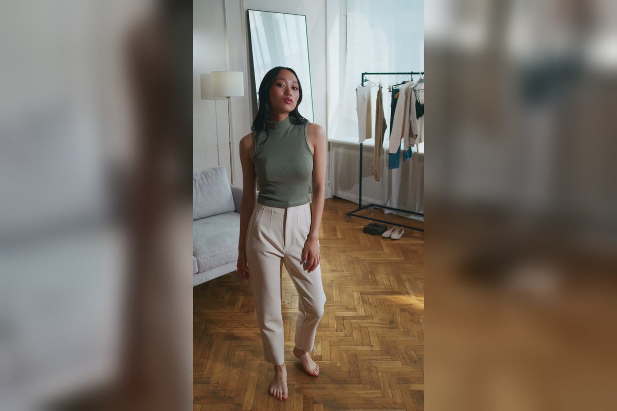 Pastel or nude: which actually disappears?